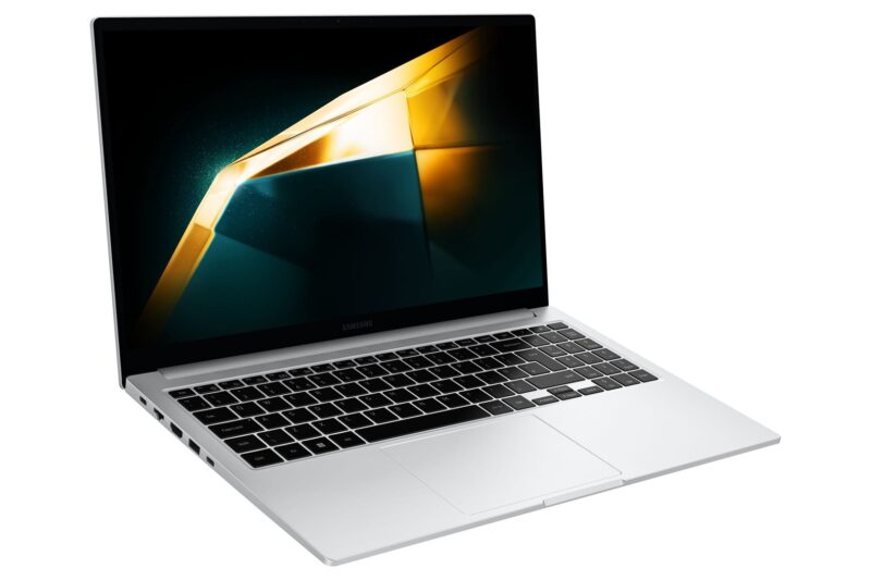 Samsung Galaxy Book4 NP750XGK-K1 | 16GB | 512GB SSD