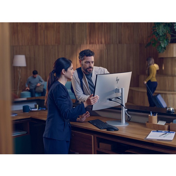 Komputer EliteStudio 8 All-in-One G1i U5-235 512GB/16GB/W11P/27 C9TR0ET
